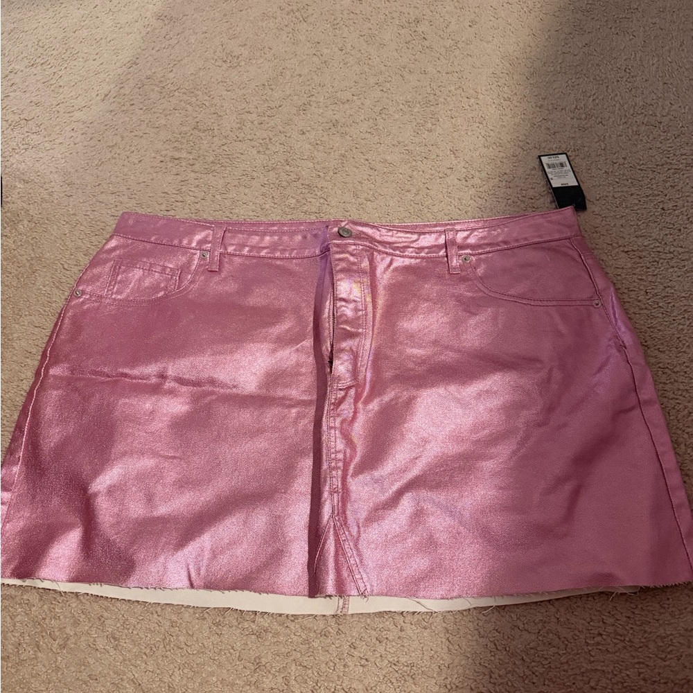 Plus size pink metallic denim like skirt
